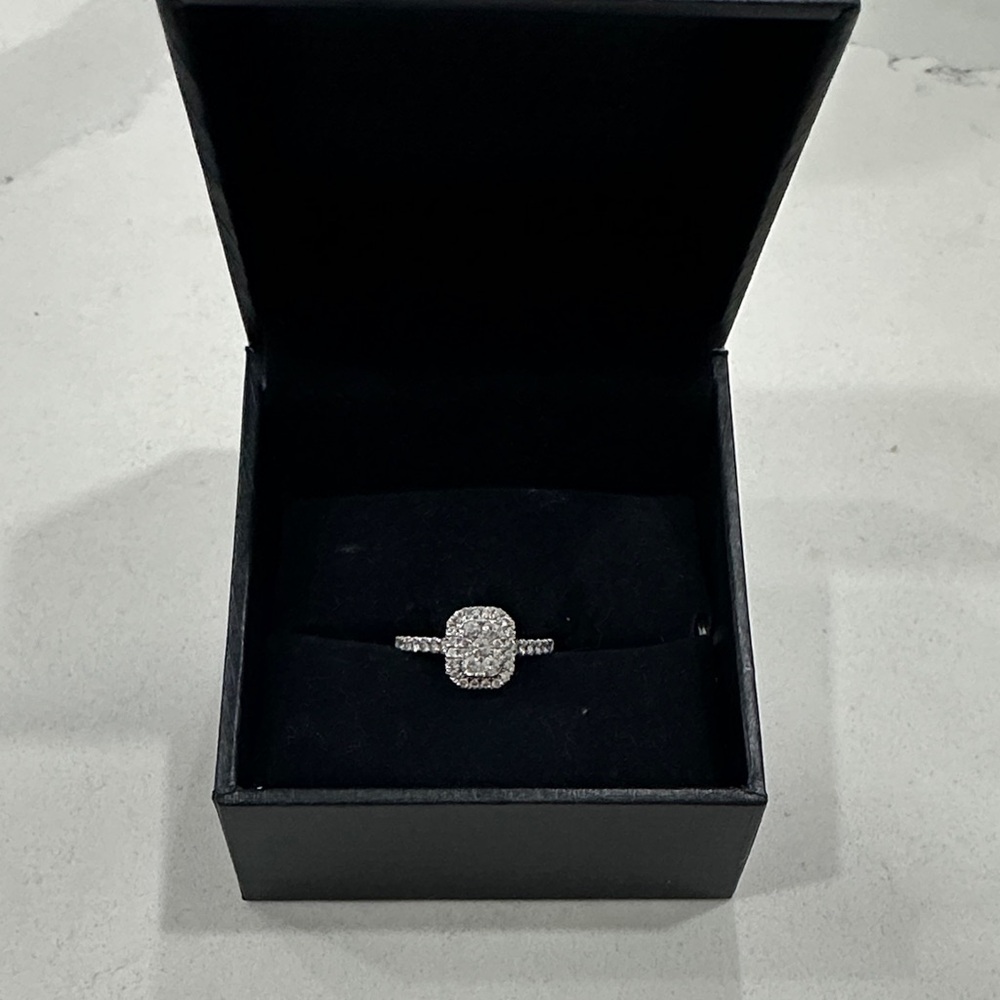 NOT FOR SALE, RING IS SOLD!!